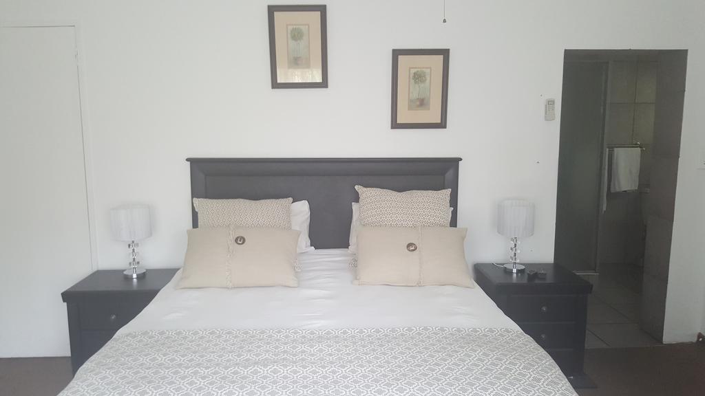 Spring Acres Guesthouse Νέλσπρουιτ Εξωτερικό φωτογραφία
